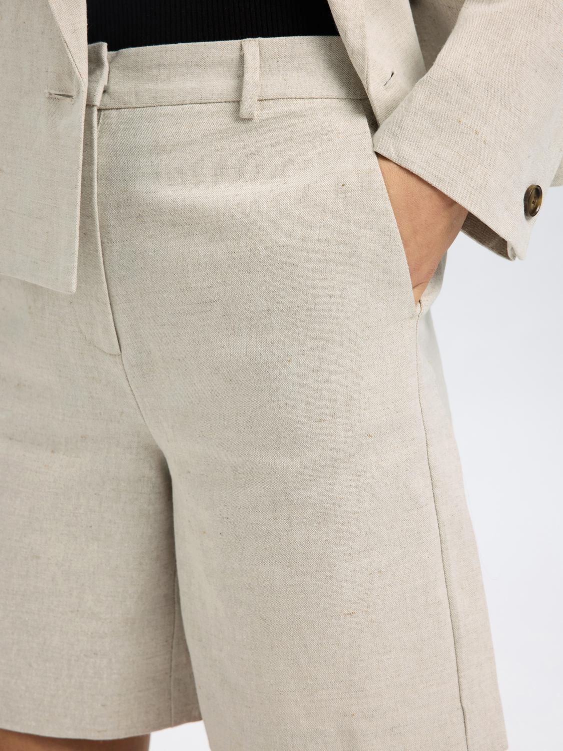 model_shot-detail